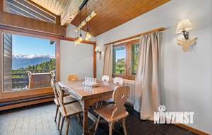 Дом 210м², 2-этажный, участок 14 сот.  