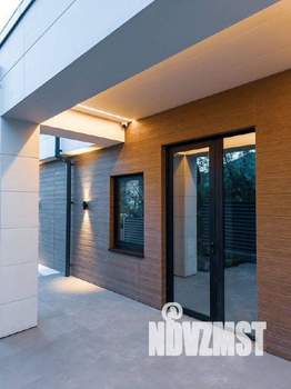 Дом 330м&sup2;, 2-этажный, участок 11 сот.  