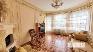 Таунхаус 230м², 4-этажный, участок 5 сот.  