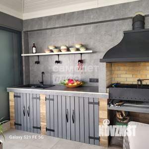 Коттедж 350м&sup2;, 3-этажный, участок 8 сот.  