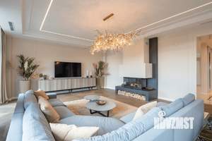 Дом 720м², 4-этажный, участок 17 сот.  