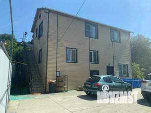 Коттедж 157м², 3-этажный, участок 6 сот.  