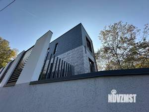 Коттедж 200м², 2-этажный, участок 4 сот.  