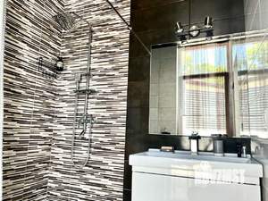Дом 160м², 2-этажный, участок 5 сот.  