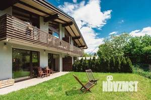 Дом 350м², 2-этажный, участок 9 сот.  