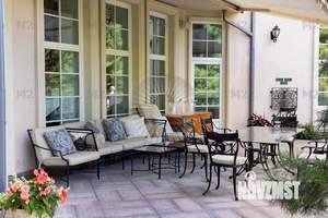 Дом 1250м², 3-этажный, участок 60 сот.  