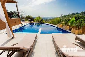 Дом 202м², 3-этажный, участок 10 сот.  