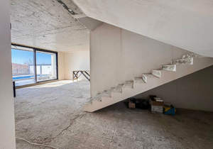 Дом 275м², 3-этажный, участок 5 сот.  