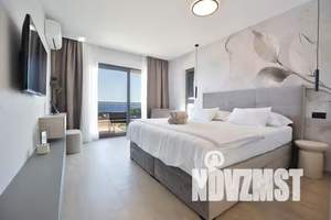 Коттедж 280м², 2-этажный, участок 10 сот.  