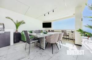 Дом 250м², 2-этажный, участок 10 сот.  