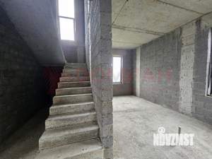 Дом 270м&sup2;, 2-этажный, участок 7 сот.  