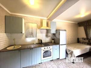 Дом 260м², 2-этажный, участок 6 сот.  