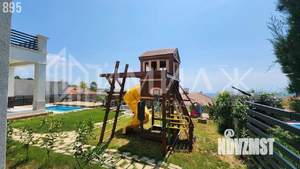 Дом 350м², 2-этажный, участок 7 сот.  