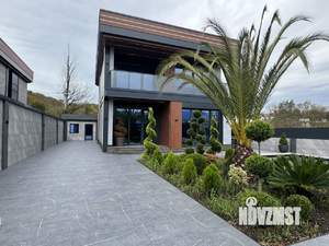 Дом 180м², 2-этажный, участок 6 сот.  