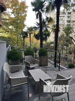 Дом 150м&sup2;, 3-этажный, участок 3 сот.  