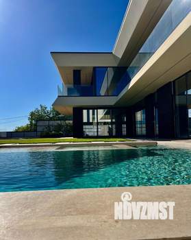 Дом 350м², 3-этажный, участок 7 сот.  