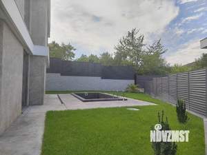 Дом 340м², 3-этажный, участок 6 сот.  