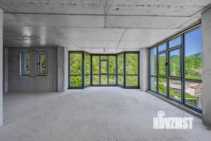 Дом 283м&sup2;, 3-этажный, участок 5 сот.  