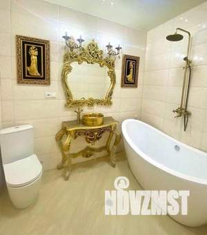 Коттедж 260м², 2-этажный, участок 7 сот.  