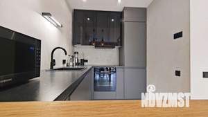 Дом 140м², 2-этажный, участок 10 сот.  