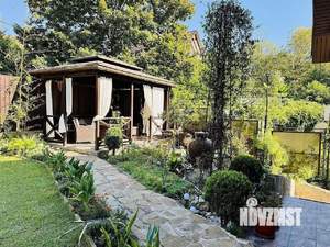 Дом 330м², 2-этажный, участок 10 сот.  