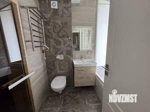 Дом 180м², 3-этажный, участок 8 сот.  