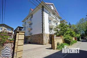 Дом 889м², 5-этажный, участок 1 сот.  