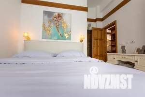 Коттедж 180м², 1-этажный, участок 10 сот.  