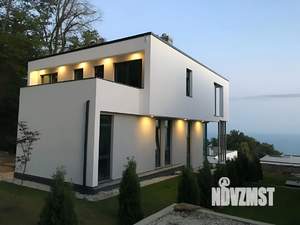 Дом 220м², 2-этажный, участок 8 сот.  
