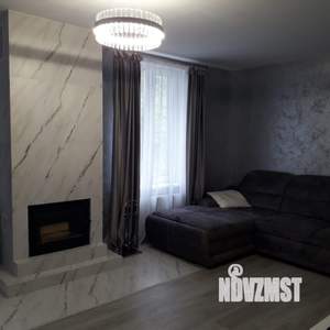 Коттедж 260м², 3-этажный, участок 6 сот.  
