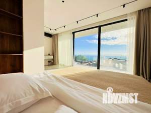 Дом 280м², 2-этажный, участок 8 сот.  