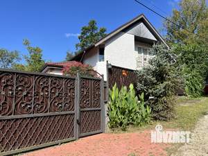 Дом 99м², 2-этажный, участок 6 сот.  