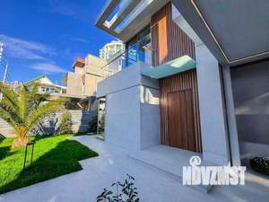 Дом 320м², 2-этажный, участок 6 сот.  