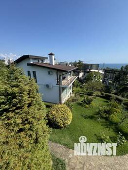 Дом 230м², 3-этажный, участок 4 сот.  