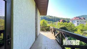 Дом 231м², 2-этажный, участок 4 сот.  