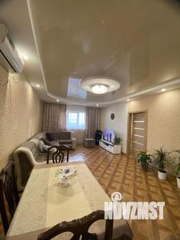 Дом 183м², 3-этажный, участок 3 сот.  