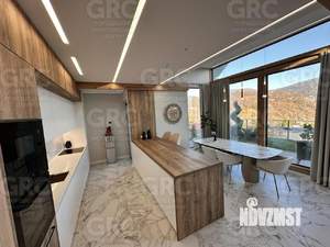 Дом 200м², 2-этажный, участок 8 сот.  