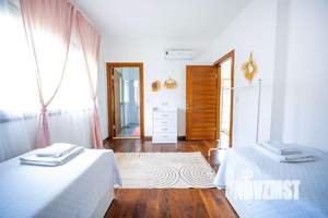 Коттедж 260м², 2-этажный, участок 7 сот.  