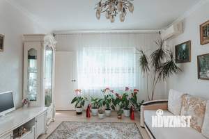 Дом 200м², 2-этажный, участок 7 сот.  