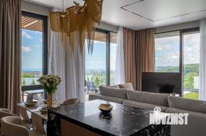 Дом 220м², 2-этажный, участок 7 сот.  