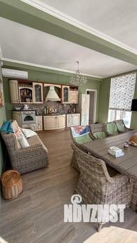 Дом 1210м², 3-этажный, участок 27 сот.  