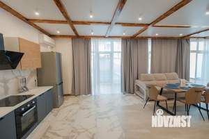 Дом 300м², 3-этажный, участок 8 сот.  