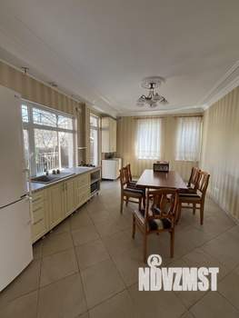 Дом 150м², 2-этажный, участок 5 сот.  