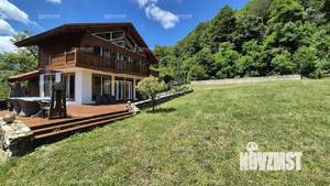 Дом 200м², 2-этажный, участок 25 сот.  