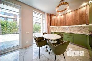 Дом 130м², 2-этажный, участок 5 сот.  
