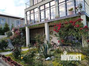 Дом 278м&sup2;, 3-этажный, участок 8 сот.  