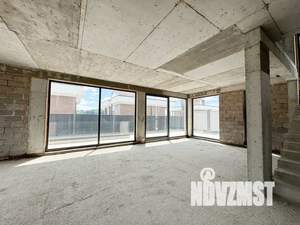 Коттедж 255м², 3-этажный, участок 5 сот.  