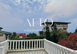 Дом 290м², 3-этажный, участок 5 сот.  