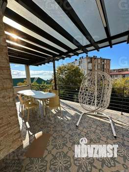 Дом 522м², 3-этажный, участок 8 сот.  