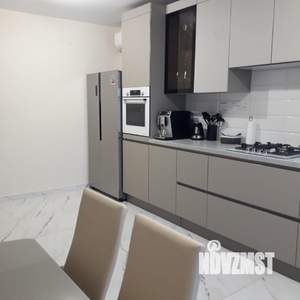 Коттедж 260м², 3-этажный, участок 6 сот.  